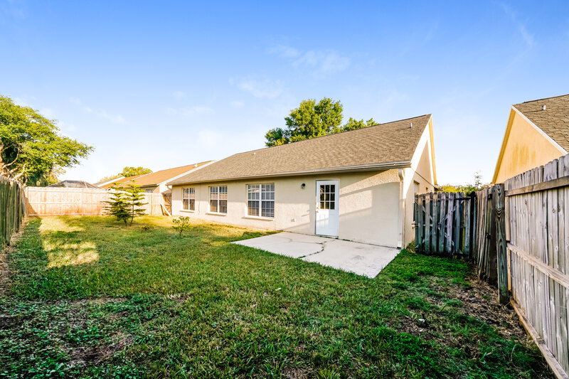 4,310/Mo, 1434 Lakehurst Way Brandon, FL 33511 Rear View