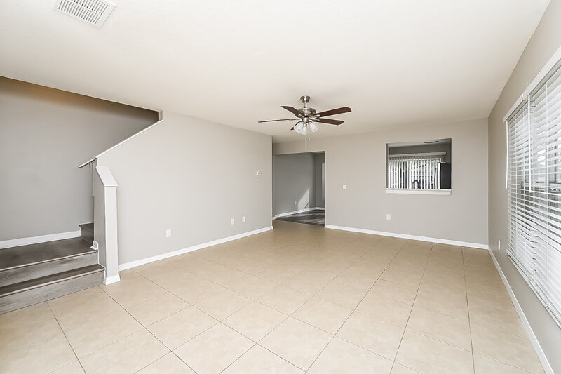 2,255/Mo, 6204 Kiteridge Dr Lithia, FL 33547 Living Room View 2
