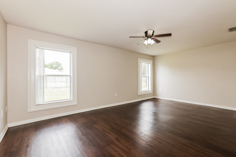 2,250/Mo, 2292 Blackwood Dr Mulberry, FL 33860 Main Bedroom View