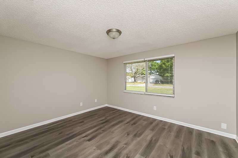 3,560/Mo, 643 Pine Forest Dr Brandon, FL 33511 Bedroom View