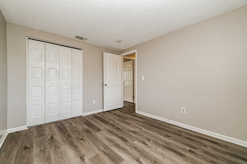 2,065/Mo, 643 Pine Forest Dr Brandon, FL 33511 Bedroom View 2
