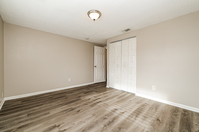 2,065/Mo, 643 Pine Forest Dr Brandon, FL 33511 Bedroom View 4