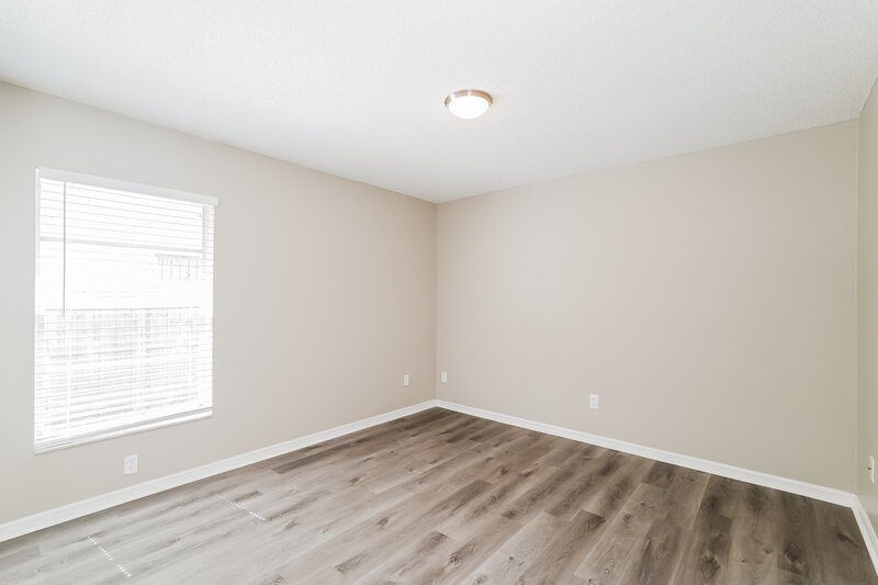 2,425/Mo, 1352 Foxboro Dr Brandon, FL 33511 Bedroom View 2