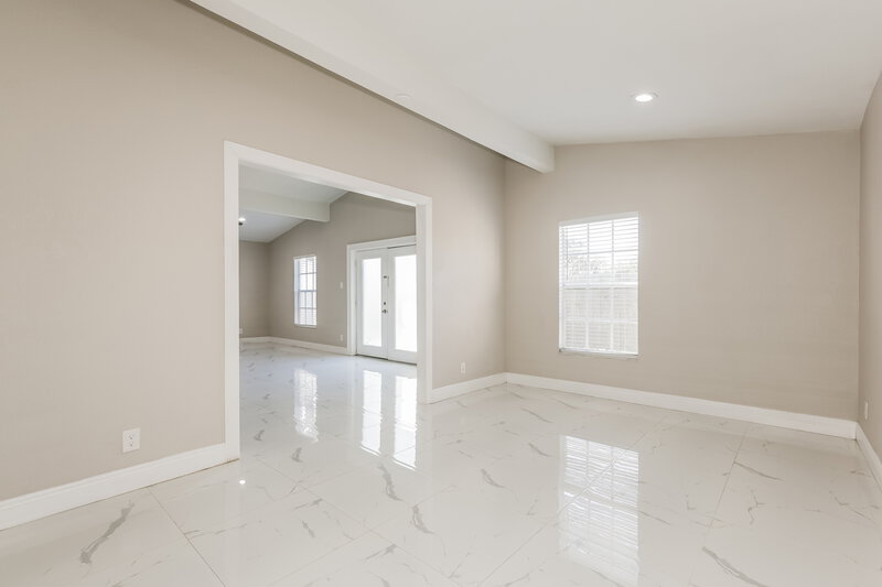 2,490/Mo, 1735 Tarah Trace Dr Brandon, FL 33510 Dining Room View