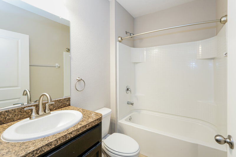 2,310/Mo, 32667 Dashel Palm Ln Wesley Chapel, FL 33543 Bathroom View