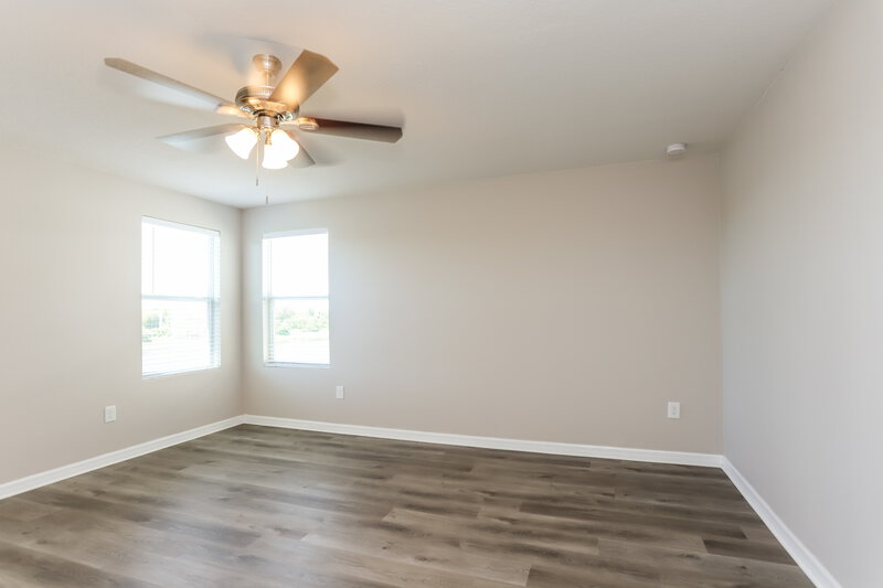 2,430/Mo, 11929 Grand Kempston Dr Gibsonton, FL 33534 Main Bedroom View