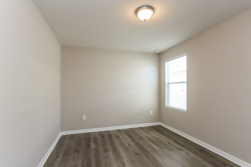 2,430/Mo, 11929 Grand Kempston Dr Gibsonton, FL 33534 Bedroom View