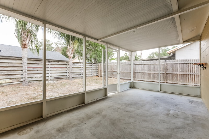 2,370/Mo, 3039 Annadale Cir Brandon, FL 33511 Sun Room View