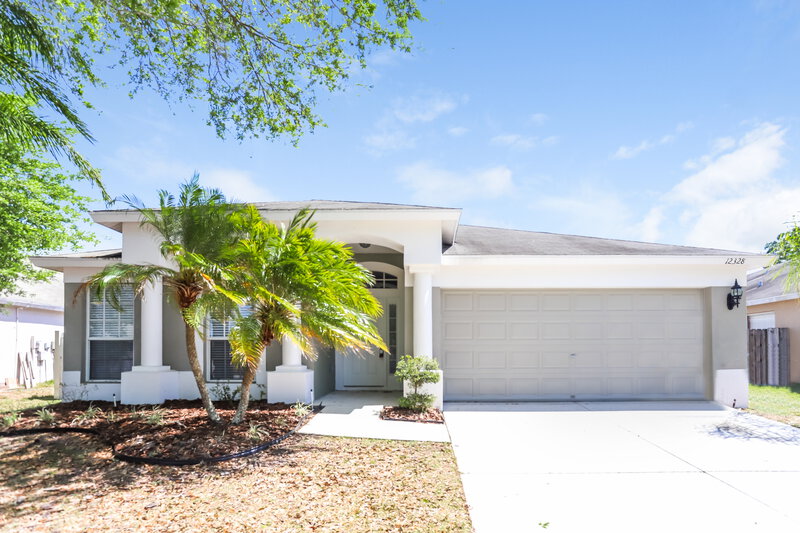 2,285/Mo, 12328 Hawkeye Point Pl Riverview, FL 33578 External View
