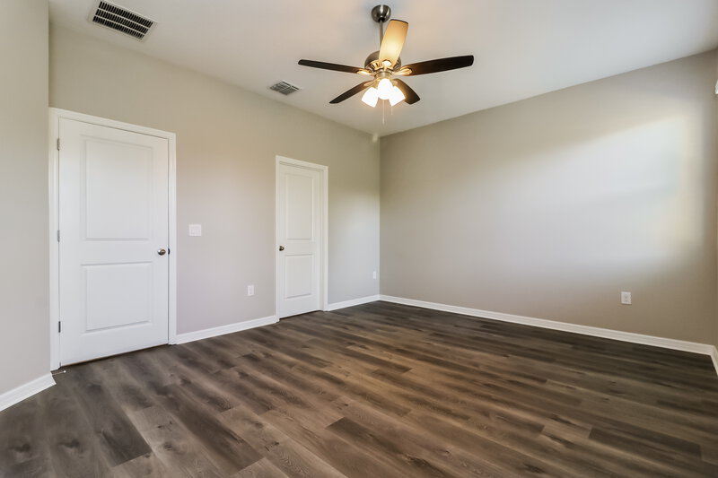 2,335/Mo, 7491 Ashcroft Dr Wesley Chapel, FL 33545 Main Bedroom View 3