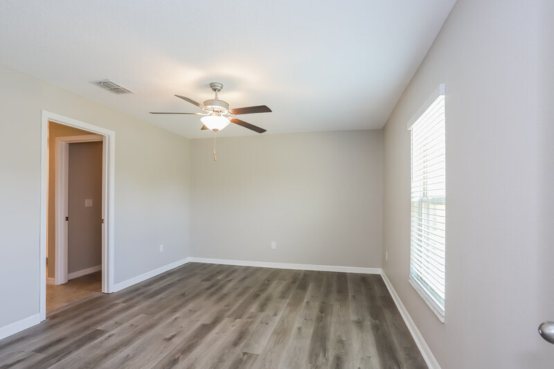 1,970/Mo, 4252 Unbridled Song Dr Sun City Center, FL 33573 Main Bedroom View