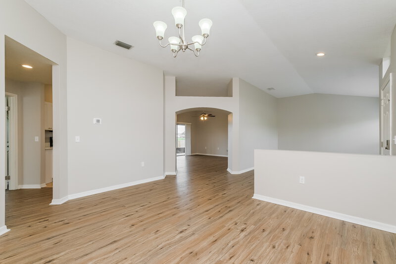 2,645/Mo, 1406 Storington Ave Brandon, FL 33511 Dining Room View