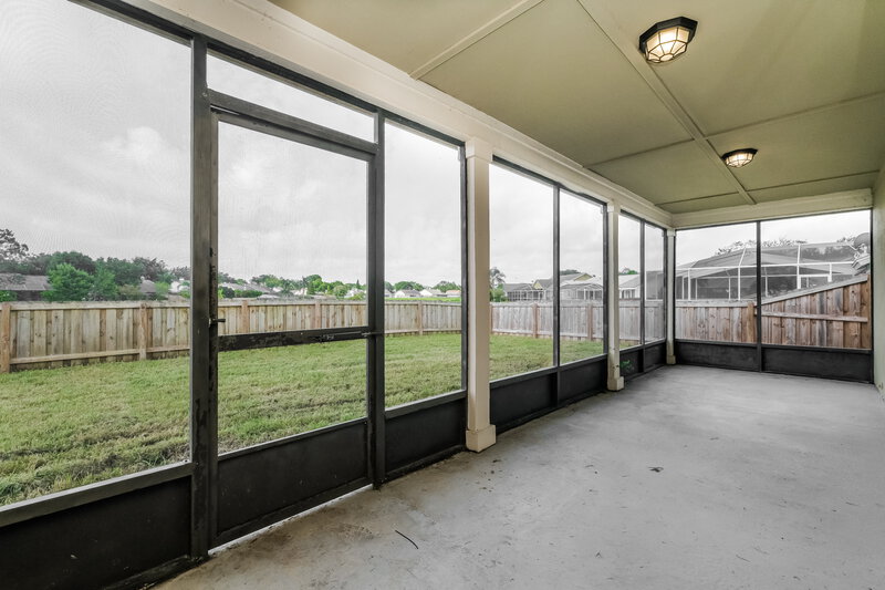 2,645/Mo, 1406 Storington Ave Brandon, FL 33511 Sun Room View