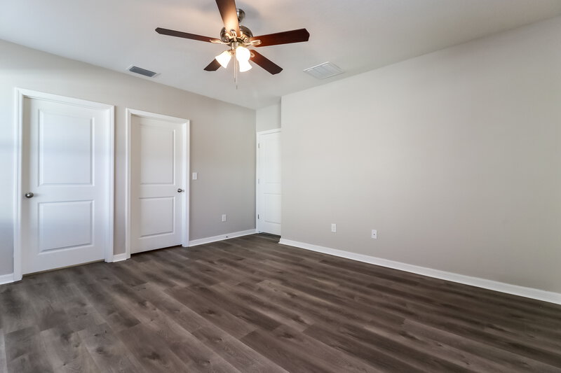 2,200/Mo, 36618 Goffaux Loop Zephyrhills, FL 33541 Main Bedroom View 2