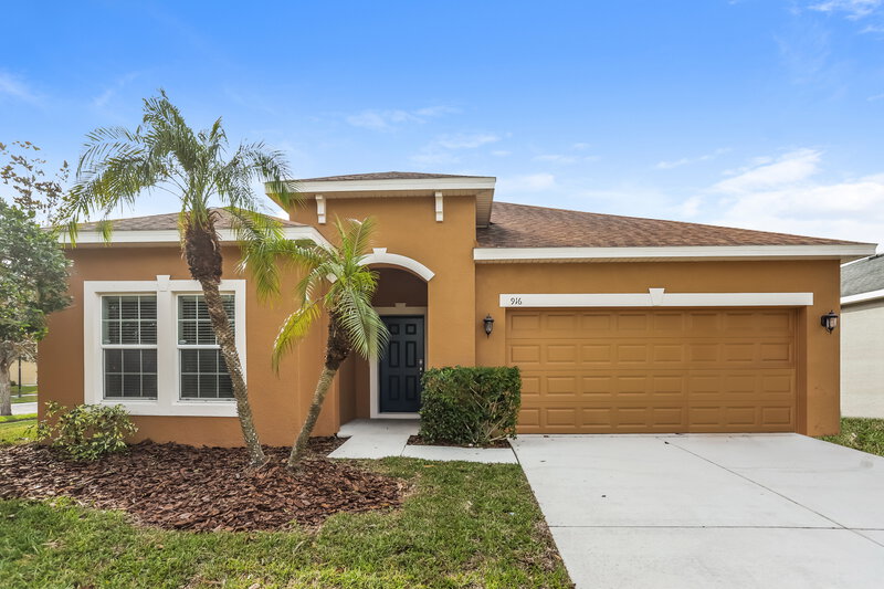 1,865/Mo, 916 Parker Den Dr Ruskin, FL 33570 External View