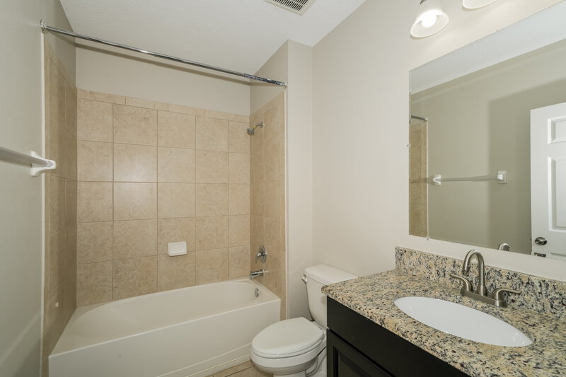 1,975/Mo, 12452 Chaya Ct Spring Hill, FL 34610 Bathroom View