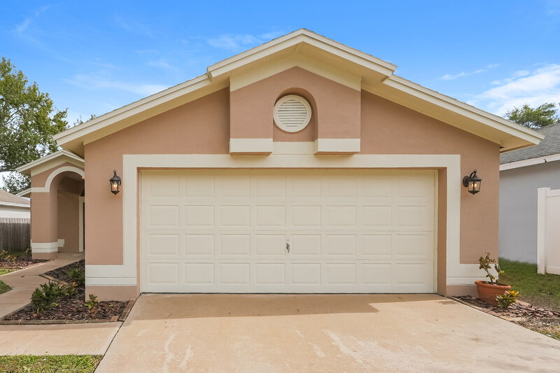 2,120/Mo, 647 Sand Ridge Dr Valrico, FL 33594 External View