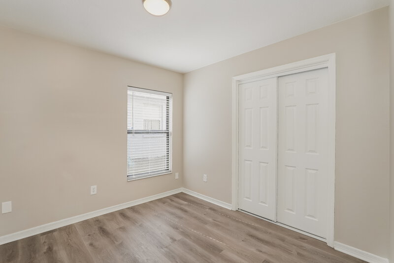 2,120/Mo, 647 Sand Ridge Dr Valrico, FL 33594 Bedroom View