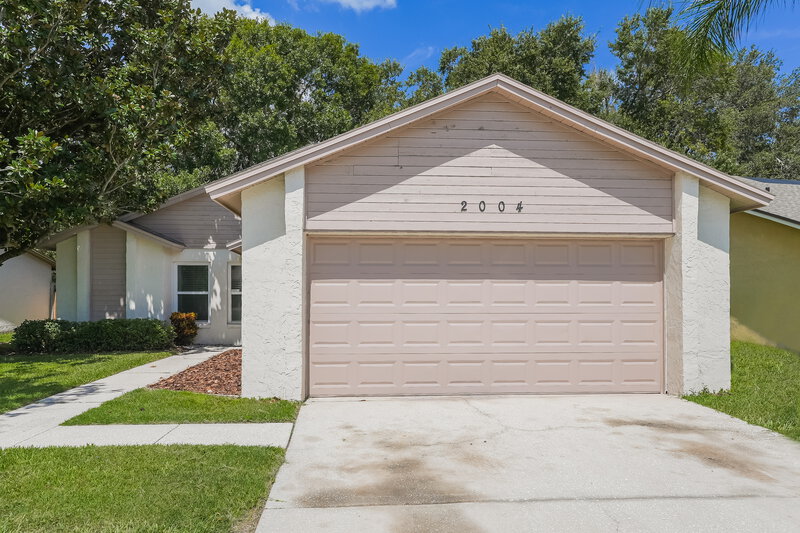 1,915/Mo, 2004 Helm Ln Valrico, FL 33594 External View
