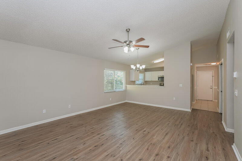1,915/Mo, 2004 Helm Ln Valrico, FL 33594 Misc View 3