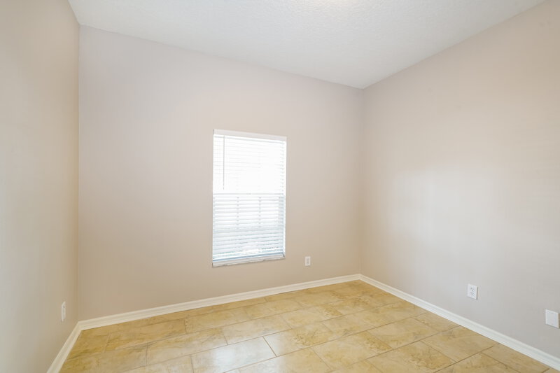 2,190/Mo, 765 Star Pointe Dr Seffner, FL 33584 Bedroom View 2