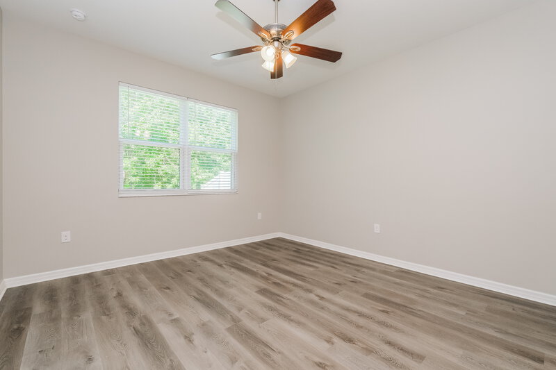 2,160/Mo, 11531 Southern Creek Dr Gibsonton, FL 33534 Main Bedroom View