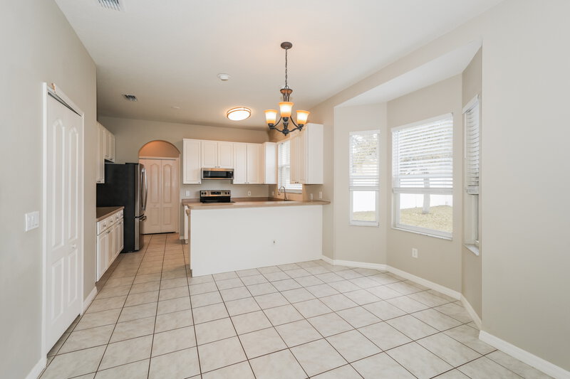 2,690/Mo, 9826 White Barn Way Riverview, FL 33569 Breakfast Nook View