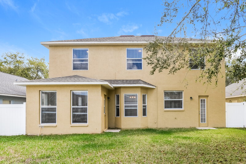 2,690/Mo, 9826 White Barn Way Riverview, FL 33569 Rear View
