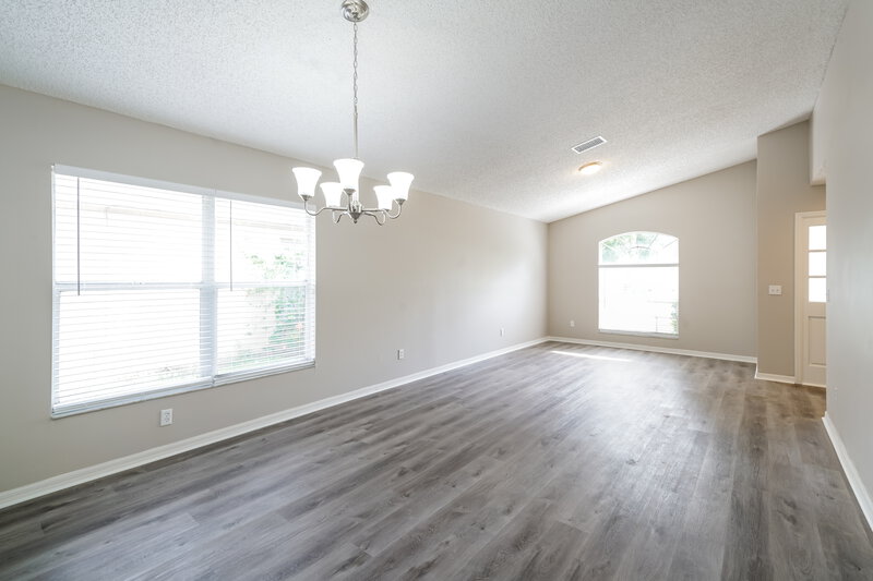 3,520/Mo, 1831 Coyote Pl Brandon, FL 33511 Dining Room View 2
