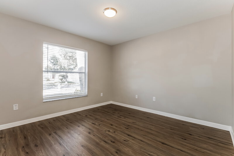 2,350/Mo, 15412 Feather Star Pl Ruskin, FL 33573 Bedroom View 3