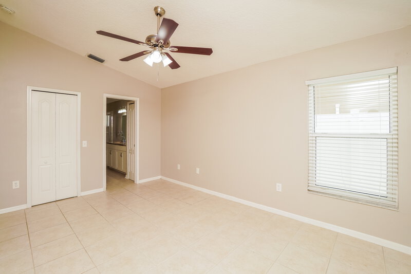 3,660/Mo, 3217 Castle Rock Cir Land O Lakes, FL 34639 Main Bedroom View 2