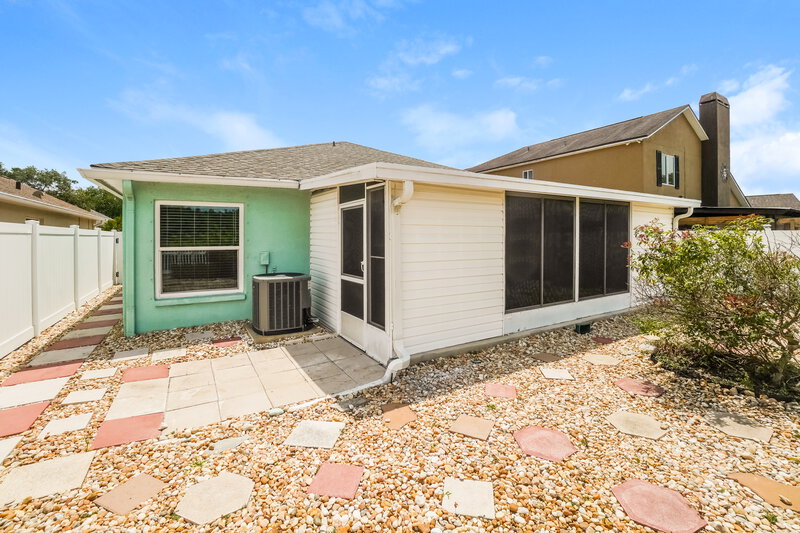 3,660/Mo, 3217 Castle Rock Cir Land O Lakes, FL 34639 Rear View