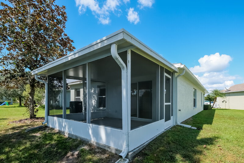 2,050/Mo, 19108 Dunlap Ct Land O Lakes, FL 34638 Rear View