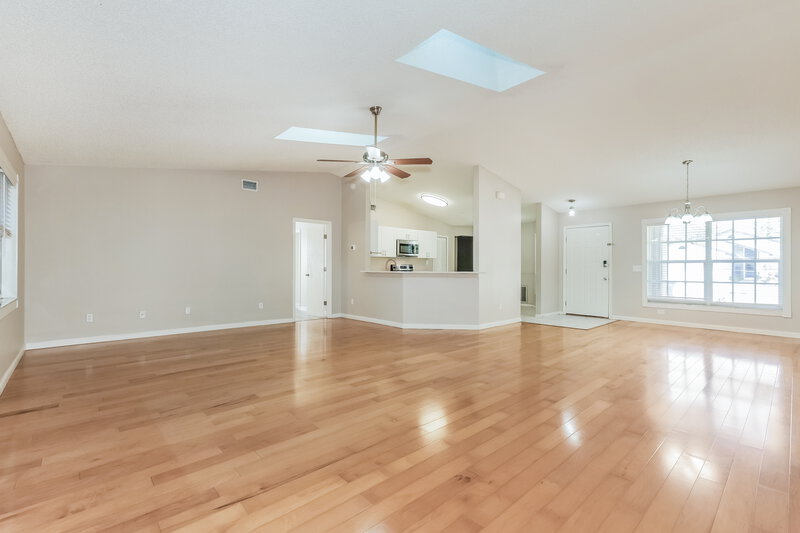 2,420/Mo, 1708 Larabie Ct Brandon, FL 33511 Living Room View