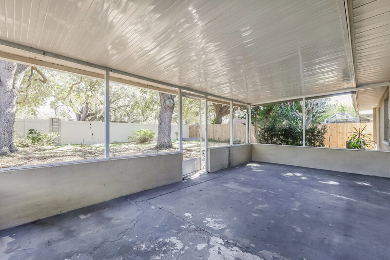 2,420/Mo, 1708 Larabie Ct Brandon, FL 33511 Sun Room View