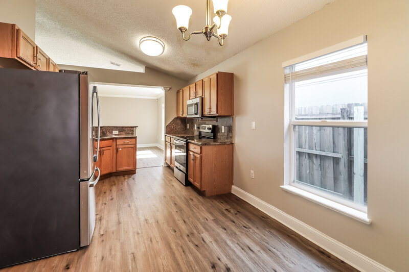 2,220/Mo, 12928 Brookcrest Pl Riverview, FL 33578 Kitchen View 3