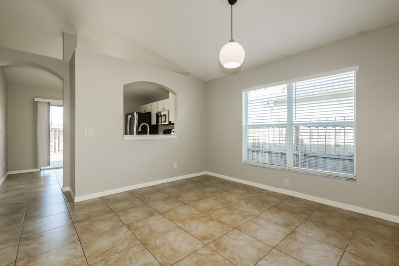 2,035/Mo, 18036 Birdwater Dr Tampa, FL 33647 Dining Room View