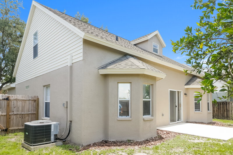 2,380/Mo, 24417 Crosscut Rd Lutz, FL 33559 Rear View 2