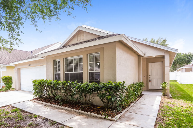 2,305/Mo, 13034 Terrace Springs Dr Temple Terrace, FL 33637 External View
