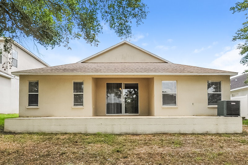 2,435/Mo, 2537 Peekskill Rd Valrico, FL 33594 Rear View