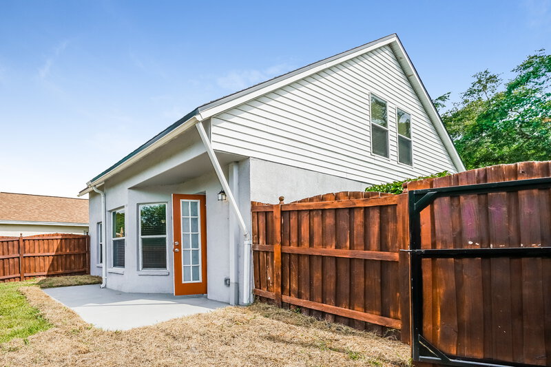3,710/Mo, 6023 Sand Key Ln Wesley Chapel, FL 33545 Rear View