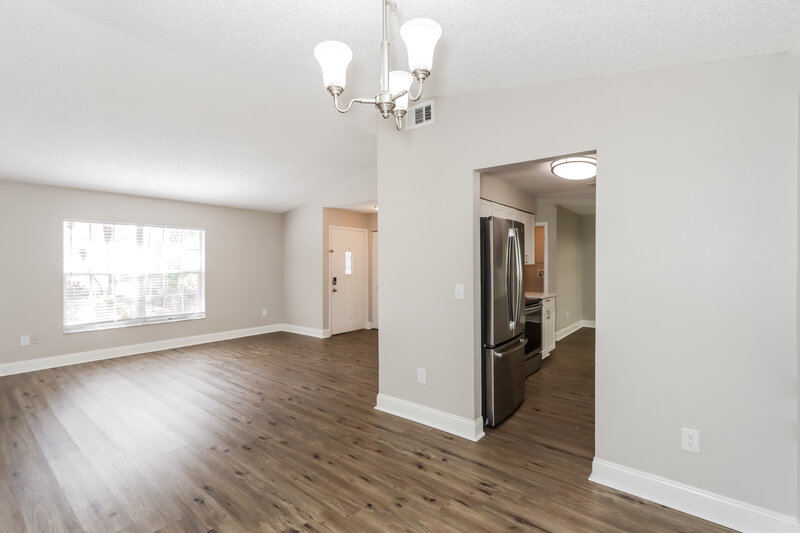 2,480/Mo, 14515 Wessex St Tampa, FL 33625 Dining Room View