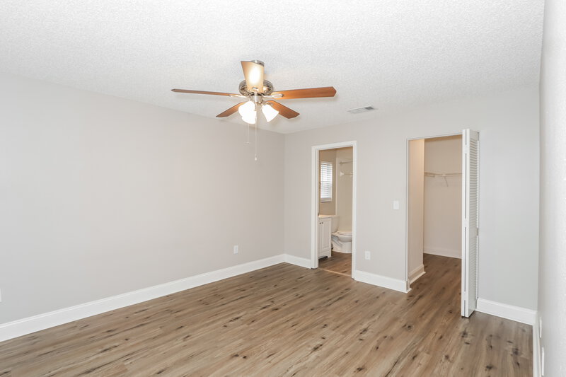 2,480/Mo, 14515 Wessex St Tampa, FL 33625 Main Bedroom View