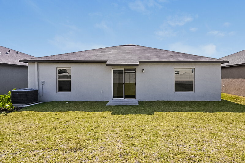 2,195/Mo, 11834 Miracle Mile Dr Riverview, FL 33578 Rear View