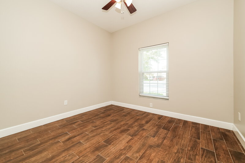 2,260/Mo, 742 Star Pointe Dr Seffner, FL 33584 Bedroom View 2