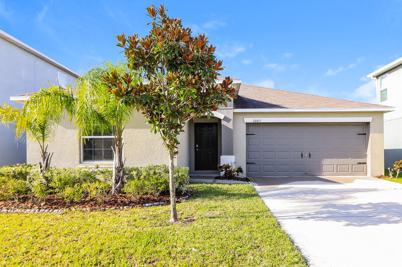 2,145/Mo, 7005 Trent Creek Dr Ruskin, FL 33573 External View