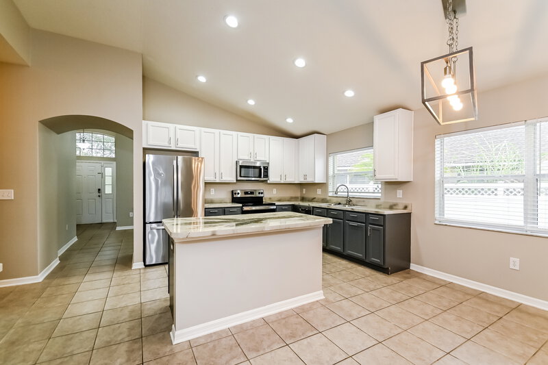 2,225/Mo, 315 Delwood Breck St Ruskin, FL 33570 Breakfast Nook View