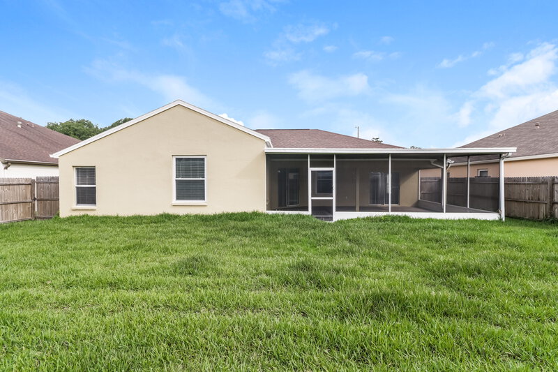 3,910/Mo, 1837 Tangledvine Dr Zephyrhills, FL 33543 Rear View
