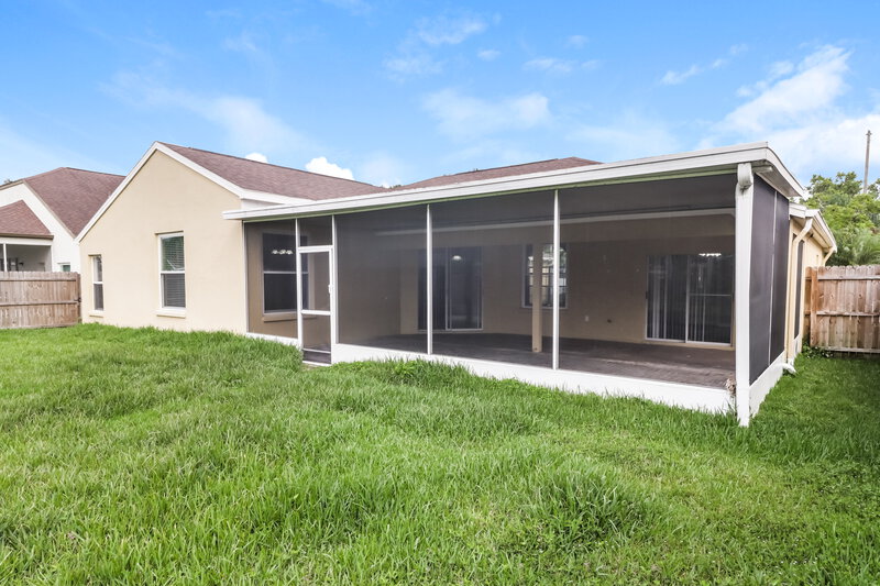 3,910/Mo, 1837 Tangledvine Dr Zephyrhills, FL 33543 Rear View 2