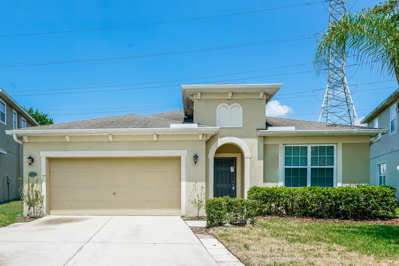2,210/Mo, 7912 Camden Woods Dr Tampa, FL 33619 External View